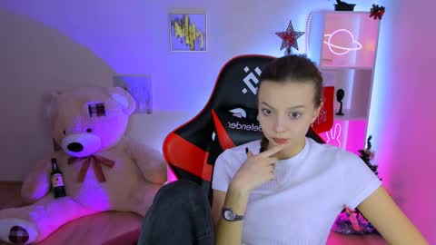 Melissa online show from 12-23-24, 10:55