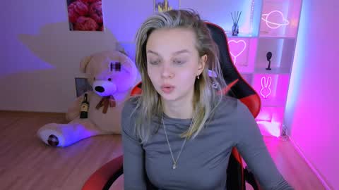 Melissa online show from 01-21-25, 06:00