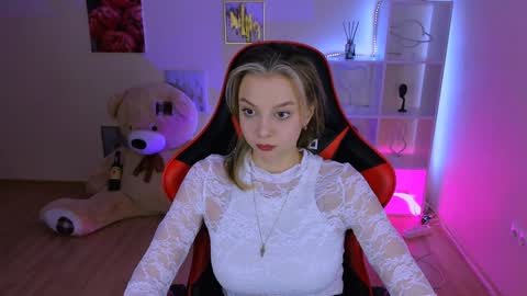 Melissa online show from 01-22-25, 08:28