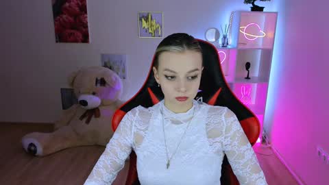 Melissa online show from 02-03-25, 08:24