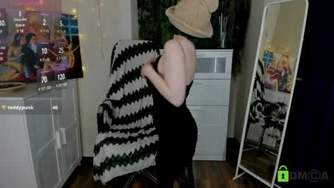 Melissa online show from 01-29-25, 01:05