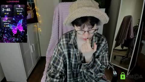 Melissa online show from 10-02-25, 08:49