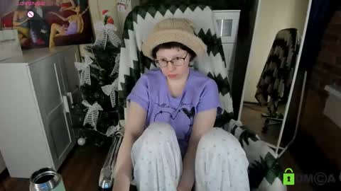 Melissa online show from 12-22-25, 04:09