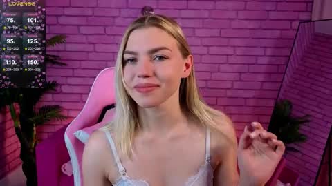 melissachristal online show from 10-15-25, 01:17