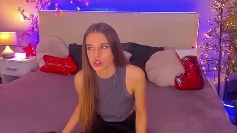 MelissaCrayzy online show from 12-20-25, 06:09