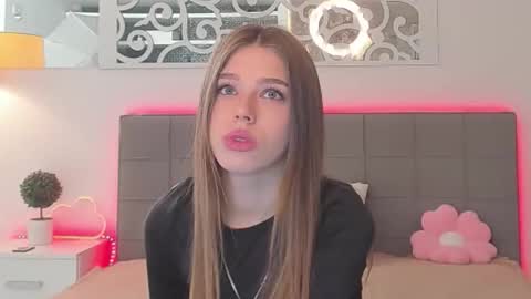 MelissaCrayzy online show from 04-26-26, 05:49