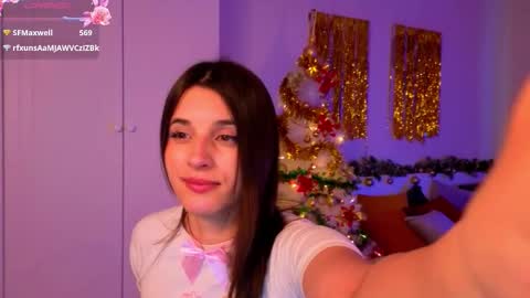 Melissa online show from 11-16-25, 02:06