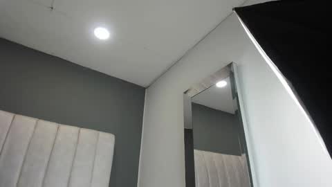 Snapshot of melissakarterrs chatting on 01-13-25, 12:13 M E L I S S A online show from 01-13-25, 12:13