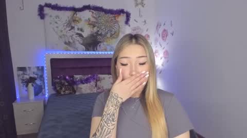 Melissa online show from 12-13-24, 04:27