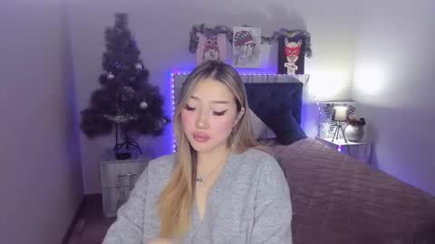 Melissa online show from 12-18-24, 03:11