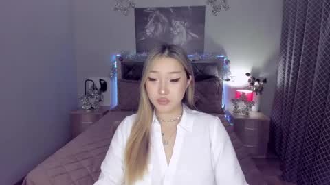 Melissa online show from 12-25-24, 02:34