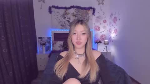 Melissa online show from 12-30-24, 06:38