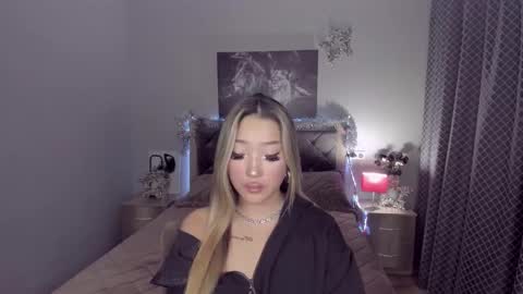 Melissa online show from 01-24-25, 03:34