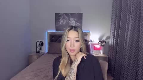 Melissa online show from 01-31-25, 03:33