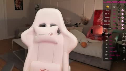 Snapshot of melissamiles chatting on 12-02-25, 02:23 melissamiles online show from 12-02-25, 02:23