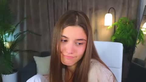 Ariana online show from 07-14-26, 09:31