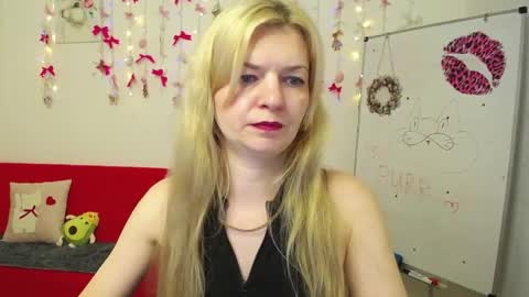 Melissa online show from 04-01-26, 11:44