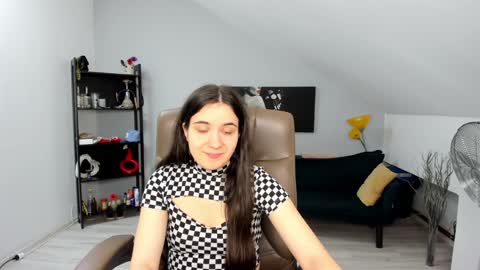 Snapshot of melissawiliam chatting on 01-28-25, 11:49 melissawiliam online show from 01-28-25, 11:49