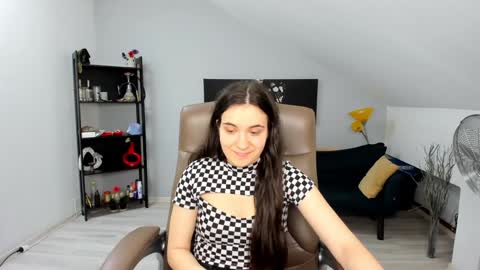 Snapshot of melissawiliam chatting on 01-28-25, 02:53 melissawiliam online show from 01-28-25, 02:53