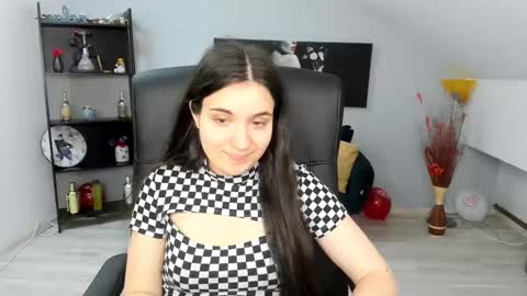 Snapshot of melissawiliam chatting on 02-25-25, 05:47 melissawiliam online show from 02-25-25, 05:47