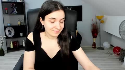 Snapshot of melissawiliam chatting on 03-12-25, 04:56 melissawiliam online show from 03-12-25, 04:56