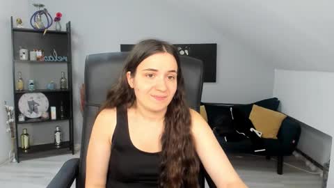 Snapshot of melissawiliam chatting on 09-15-25, 11:10 melissawiliam online show from 09-15-25, 11:10