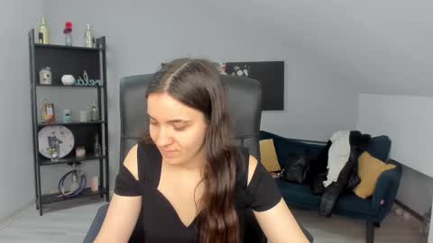 Snapshot of melissawiliam chatting on 12-03-25, 12:14 melissawiliam online show from 12-03-25, 12:14