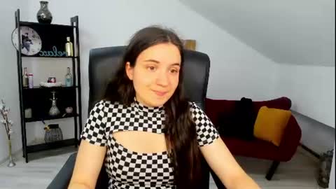 Snapshot of melissawiliam chatting on 07-28-26, 10:54 melissawiliam online show from 07-28-26, 10:54