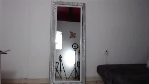 Snapshot of melissazaens chatting on 01-16-25, 06:06 melissazaens online show from 01-16-25, 06:06