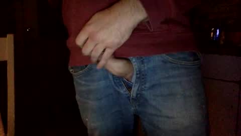 Snapshot of meljer8in chatting on 11-27-25, 11:01 Miles Deep online show from 11-27-25, 11:01