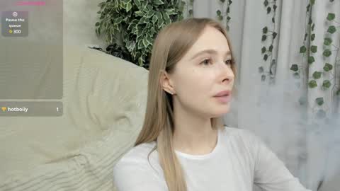 Snapshot of mell_milles chatting on 02-01-25, 11:06 mell milles online show from 02-01-25, 11:06