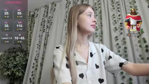 Snapshot of mell_milles chatting on 09-09-25, 04:06 mell milles online show from 09-09-25, 04:06