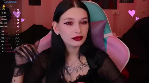 Snapshot of mella_freya chatting on 02-18-25, 10:25 Freya IM NONUDE online show from 02-18-25, 10:25