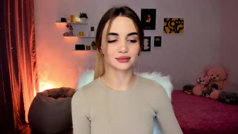 Snapshot of mellifluoustess chatting on 12-13-24, 09:41 Tessa online show from 12-13-24, 09:41