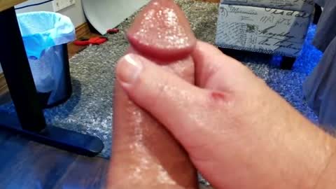 Snapshot of mellomike chatting on 05-15-26, 11:34 mellomike online show from 05-15-26, 11:34