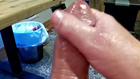 Snapshot of mellomike chatting on 05-28-26, 11:57 mellomike online show from 05-28-26, 11:57