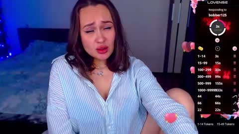 Snapshot of mellovell chatting on 10-19-25, 12:22 Mel online show from 10-19-25, 12:22