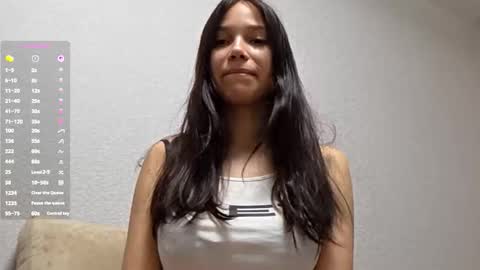 Snapshot of mellowpearl chatting on 10-08-25, 08:50 EVA online show from 10-08-25, 08:50
