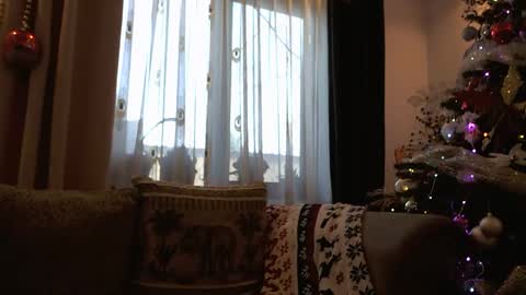 Melly online show from 12-19-25, 07:59