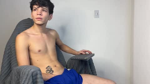 Melo online show from 01-26-25, 06:17