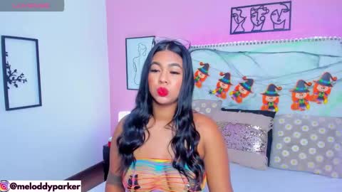 Snapshot of meloddy_parkerr_ chatting on 10-24-25, 05:04 MELODDY PARKERR online show from 10-24-25, 05:04