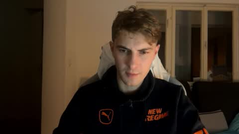 Melodicass online show from 12-30-24, 01:15