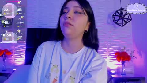 Snapshot of melody_black_ chatting on 06-11-26, 08:29 Melody online show from 06-11-26, 08:29