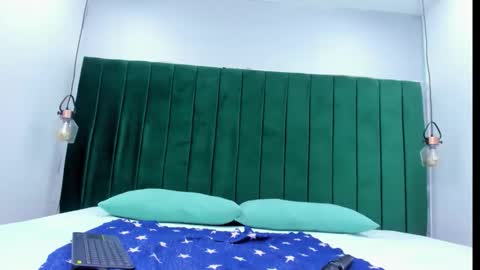 melody_kener online show from 02-12-26, 03:34