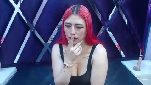 Snapshot of melody_klum chatting on 09-17-25, 01:57 Melody online show from 09-17-25, 01:57