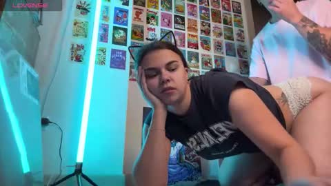 Snapshot of melody_song chatting on 11-16-25, 12:44 melody_song online show from 11-16-25, 12:44