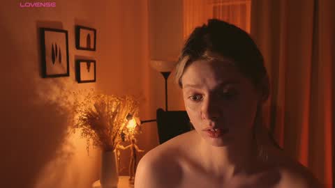 Snapshot of melodykey_x chatting on 12-23-24, 06:58 melody  online show from 12-23-24, 06:58