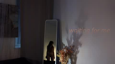 Snapshot of melodykey_x chatting on 02-19-25, 03:38 melody  online show from 02-19-25, 03:38