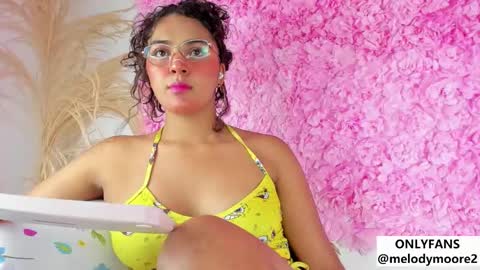 Snapshot of melodymoore_ chatting on 12-04-25, 10:29 Melody online show from 12-04-25, 10:29