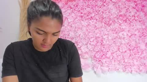 Snapshot of melodymoore_ chatting on 02-22-26, 09:24 Melody online show from 02-22-26, 09:24